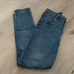 ZARA HIGH WAISTED SKINNY JEANS